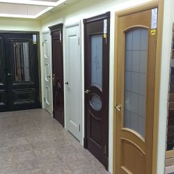 Межкомнатные двери в Орле в магазине «Двери от простых до элитных»
